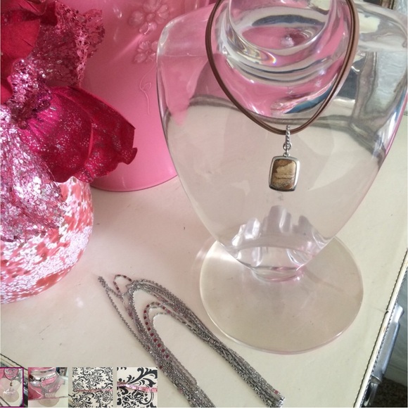 White House Black Market Leather & Silver necklace - Picture 2 of 5